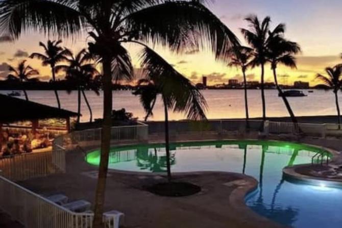 Appartement Spacieux Au Village Du Flamboyant Baie Nettle ภายนอก รูปภาพ